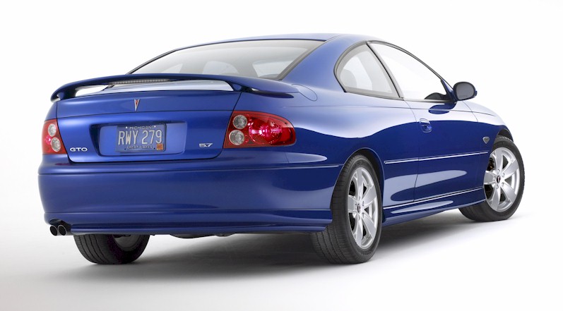 Rear View of the 2004 GTO