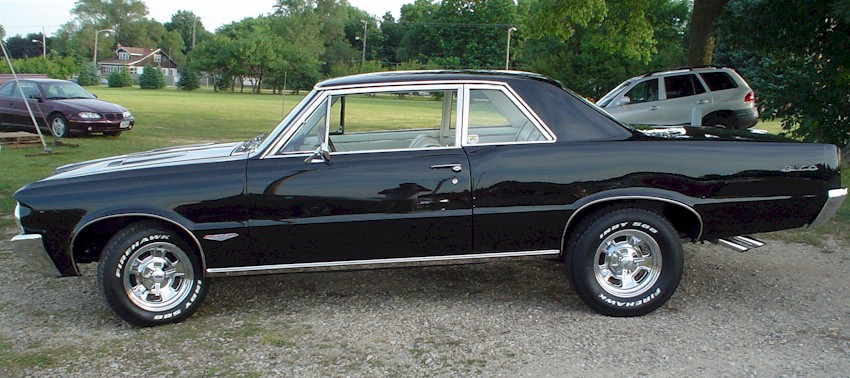 Black 64 GTO