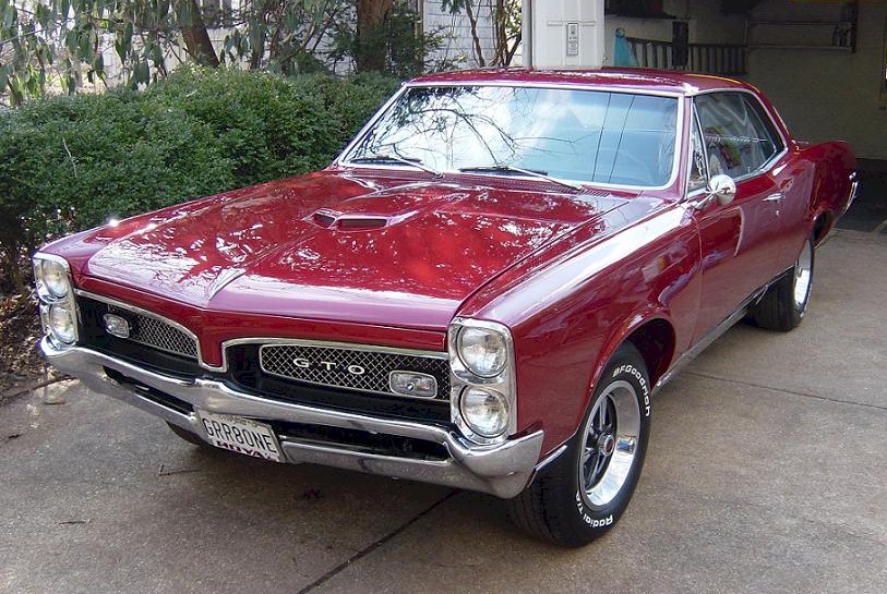 Dark Red 67 GTO