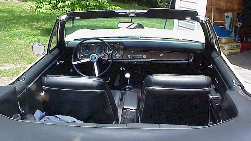 68 GTO interior