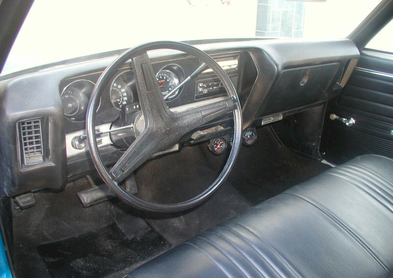 1971 T-37 Interior