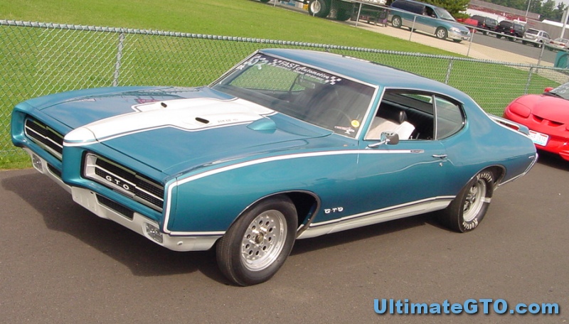 69 Royal Bobcat